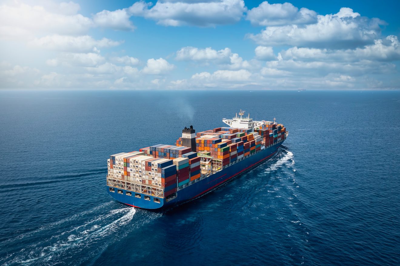 Ports français : Compétitivité et perspectives stratégiques dans le commerce maritime
